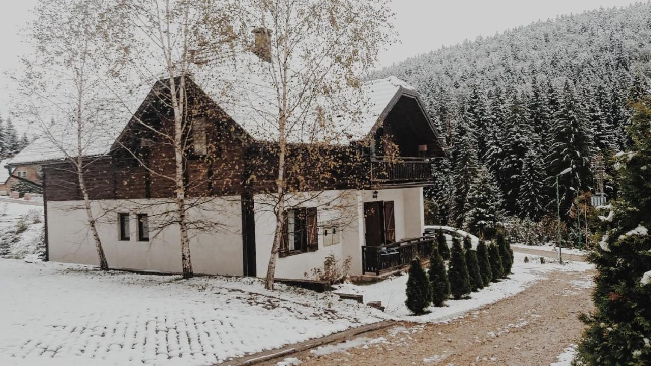 Tarski Konaci * Mitrovac